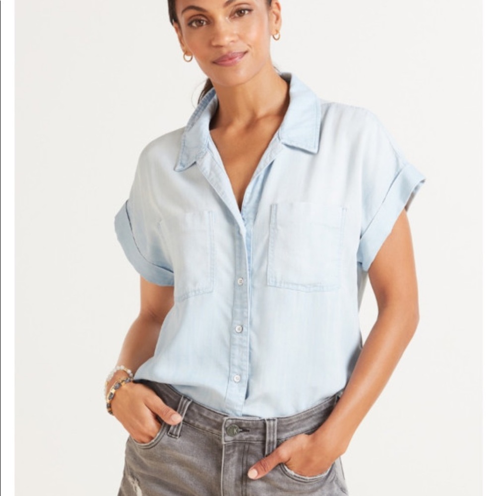 Cloth and Stone Chambray Shirt | M